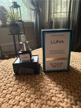 Sunday Riley Luna Sleeping Night Oil - Blue and Gold Packaging